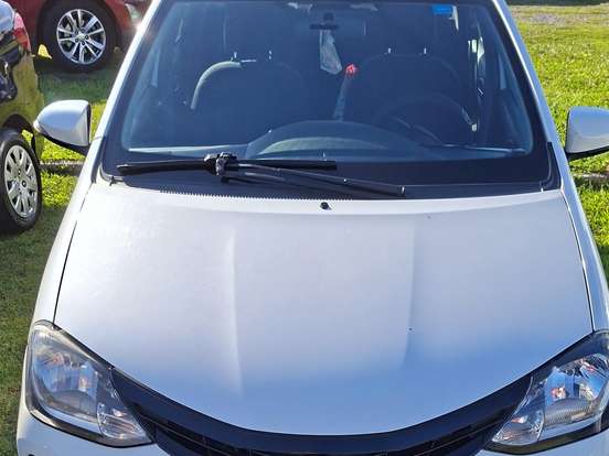 TOYOTA-ETIOS-1.5 X PLUS SEDAN 16V FLEX 4P MANUAL TOYOTA-ETIOS-2018