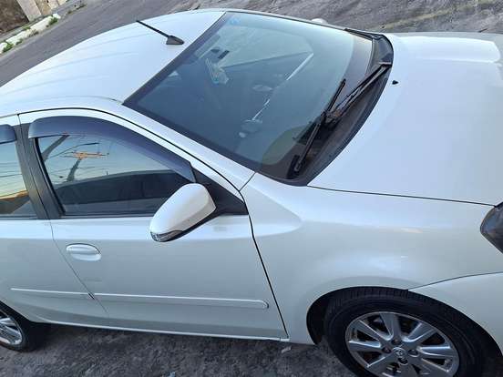TOYOTA-ETIOS-1.5 X PLUS SEDAN 16V FLEX 4P MANUAL TOYOTA-ETIOS-2018