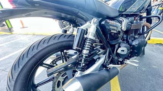 TRIUMPH-SPEED TWIN 900 TRIUMPH-SPEED TWIN 900-2025