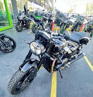 TRIUMPH-SPEED TWIN 900 TRIUMPH-SPEED TWIN 900-2025