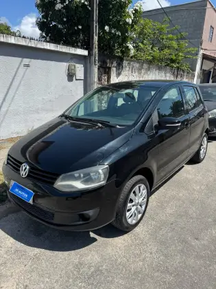 VOLKSWAGEN FOX 1.6 MI 8V FLEX 4P MANUAL VOLKSWAGEN FOX 1.6 MI 8V FLEX 4P MANUAL