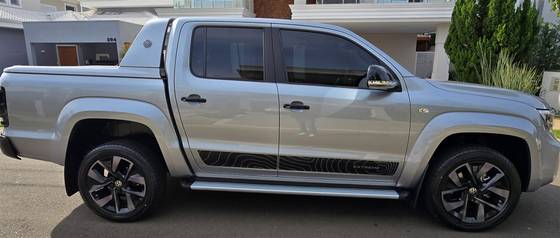 VOLKSWAGEN AMAROK 3.0 V6 TDI DIESEL EXTREME CD 4MOTION AUTOMÁTICO