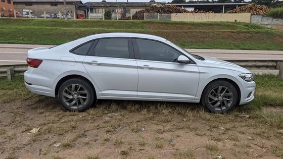 VOLKSWAGEN JETTA 1.4 250 TSI TOTAL FLEX COMFORTLINE TIPTRONIC