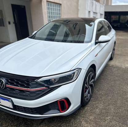 VOLKSWAGEN-JETTA-2022