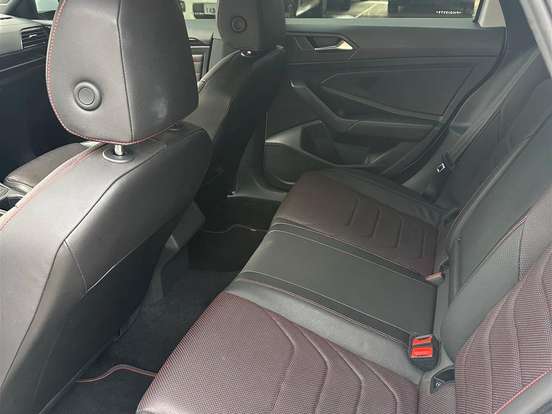VOLKSWAGEN-JETTA-2.0 350 TSI GASOLINA GLI DSG VOLKSWAGEN-JETTA-2022