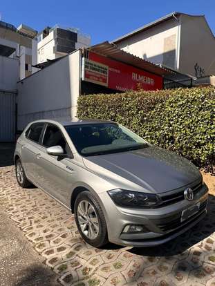 VOLKSWAGEN-POLO-2018