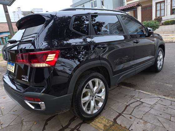 VOLKSWAGEN TAOS 1.4 250 TSI TOTAL FLEX COMFORTLINE AUTOMÁTICO