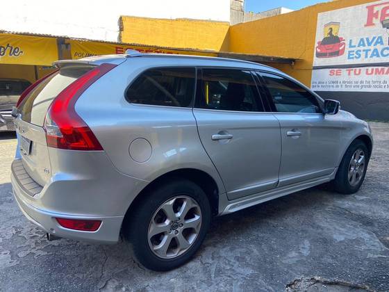 VOLVO XC60 2.0 T5 DYNAMIC FWD TURBO GASOLINA 4P AUTOMÁTICO