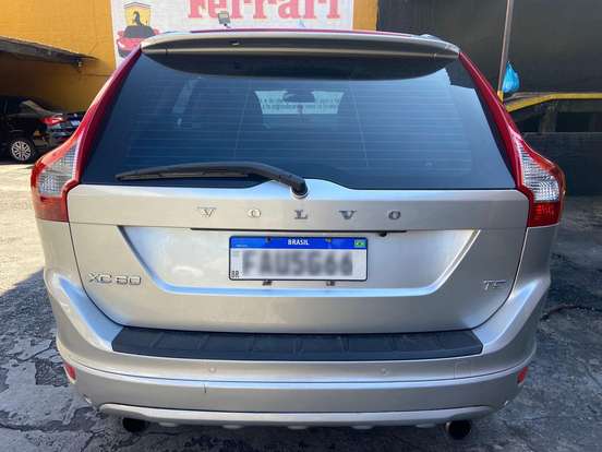 VOLVO-XC60-2.0 T5 DYNAMIC FWD TURBO GASOLINA 4P AUTOMÁTICO VOLVO-XC60-2011