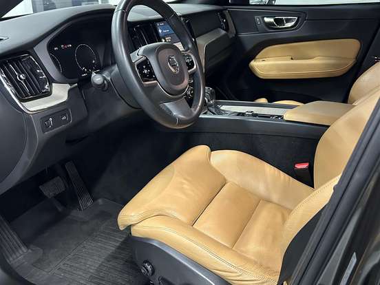 VOLVO-XC60-2.0 T5 GASOLINA INSCRIPTION AWD GEARTRONIC VOLVO-XC60-2017
