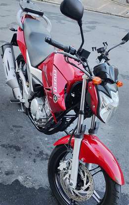 YAMAHA-FAZER 250IE LIMITED EDITION YAMAHA-FAZER 250IE LIMITED EDITION-2012