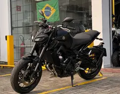 YAMAHA MT-09 YAMAHA MT-09