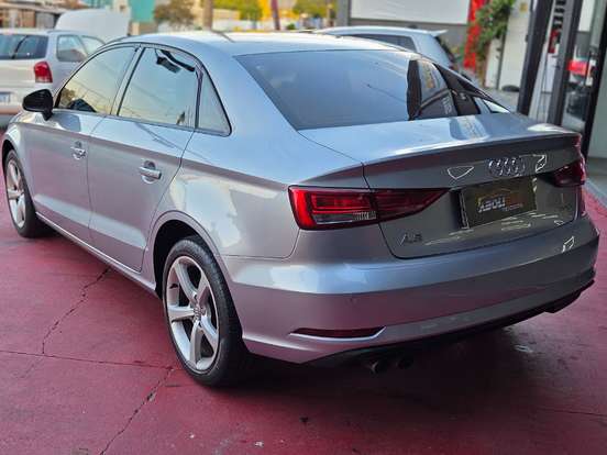 AUDI-A3-1.4 TFSI SEDAN ATTRACTION 16V FLEX 4P TIPTRONIC AUDI-A3-2017