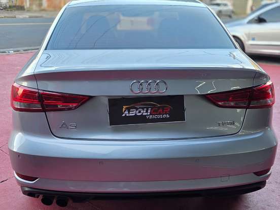 AUDI-A3-1.4 TFSI SEDAN ATTRACTION 16V FLEX 4P TIPTRONIC AUDI-A3-2017