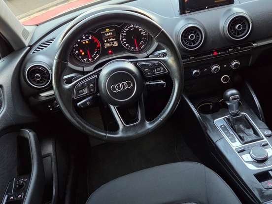 AUDI-A3-1.4 TFSI SEDAN ATTRACTION 16V FLEX 4P TIPTRONIC AUDI-A3-2017
