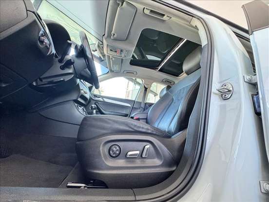 AUDI-Q3-2016