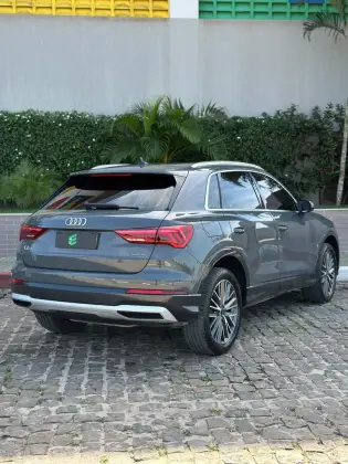 AUDI Q3 2.0 40 TFSI GASOLINA PERFORMANCE QUATTRO TIPTRONIC AUDI Q3 2.0 40 TFSI GASOLINA PERFORMANCE QUATTRO TIPTRONIC