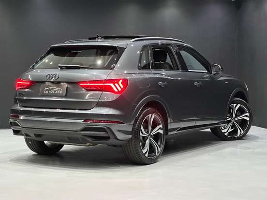 AUDI-Q3-2024
