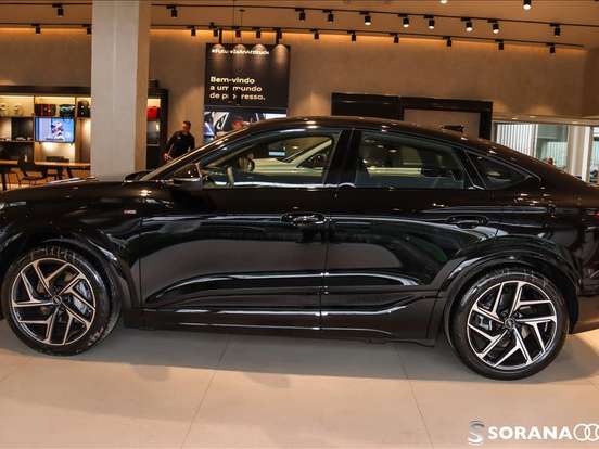 AUDI-Q6 E-TRON-100 KW ELÉTRICO SPORTBACK QUATTRO AUDI-Q6 E-TRON-2025