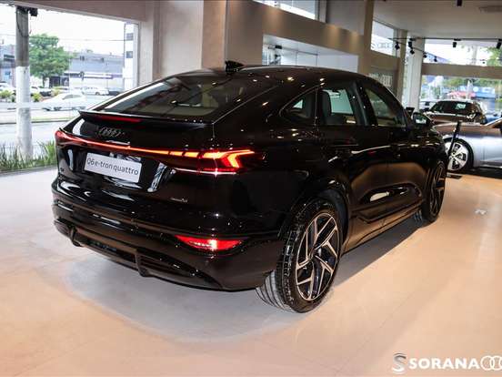 AUDI-Q6 E-TRON-100 KW ELÉTRICO SPORTBACK QUATTRO AUDI-Q6 E-TRON-2025