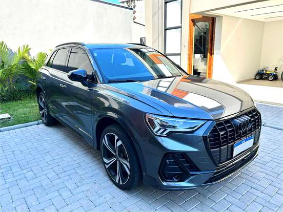 AUDI-Q3-2.0 40 TFSI GASOLINA PERFORMANCE BLACK PLUS QUATTRO TIPTRONIC AUDI-Q3-2023