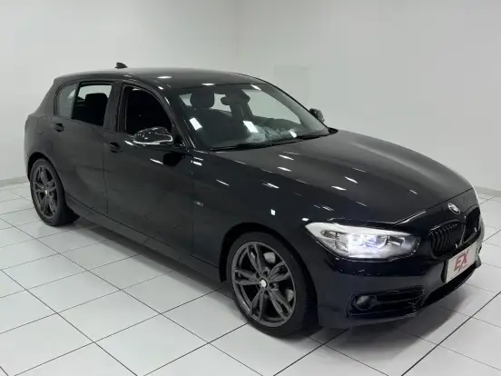 BMW-120i-2016