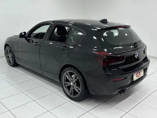 BMW-120i-2016