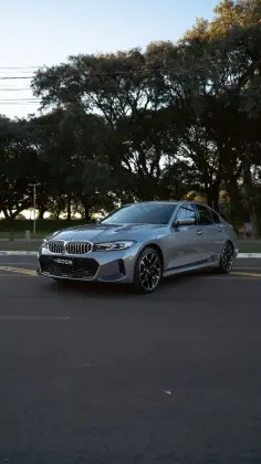 BMW 320i 2.0 16V TURBO FLEX M SPORT AUTOMÁTICO BMW 320i 2.0 16V TURBO FLEX M SPORT AUTOMÁTICO