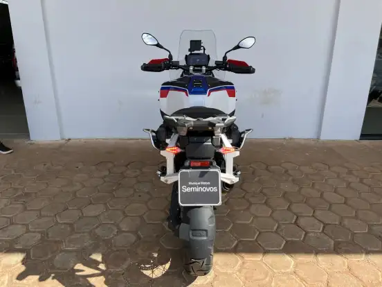 BMW-R 1300 GS ADVENTURE TROPHY-2025