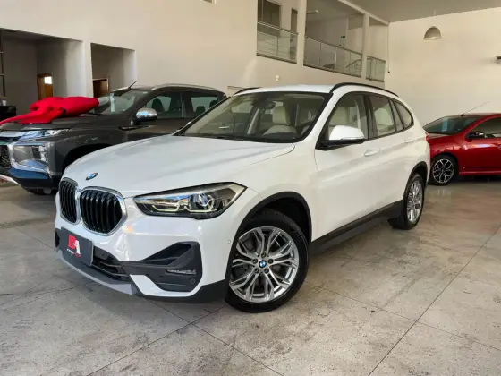 BMW X1 2.0 16V TURBO ACTIVEFLEX SDRIVE20I 4P AUTOMÁTICO BMW X1 2.0 16V TURBO ACTIVEFLEX SDRIVE20I 4P AUTOMÁTICO