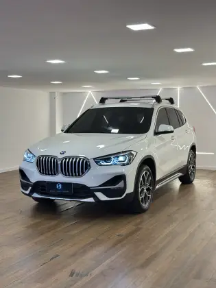BMW X1 2.0 16V TURBO ACTIVEFLEX SDRIVE20I X-LINE 4P AUTOMÁTICO