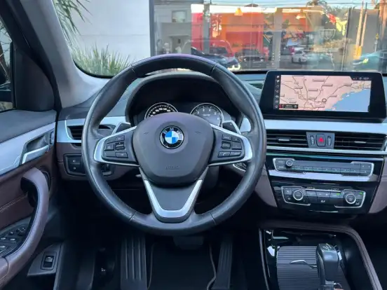 BMW-X1-2021