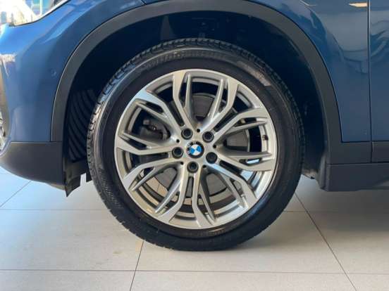 BMW-X1-2.0 16V TURBO ACTIVEFLEX SDRIVE20I 4P AUTOMÁTICO BMW-X1-2020