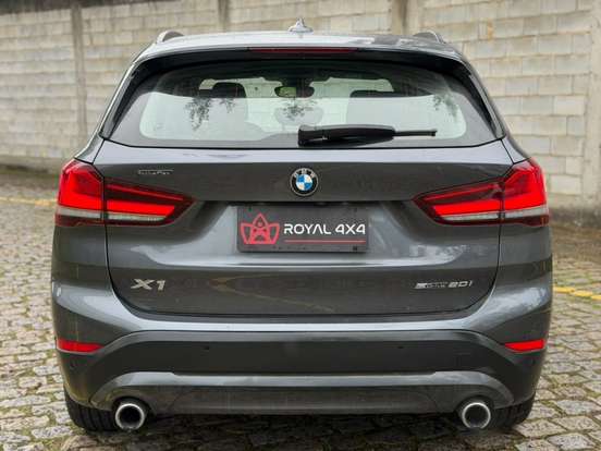 BMW-X1-2.0 16V TURBO ACTIVEFLEX SDRIVE20I GP 4P AUTOMÁTICO BMW-X1-2019