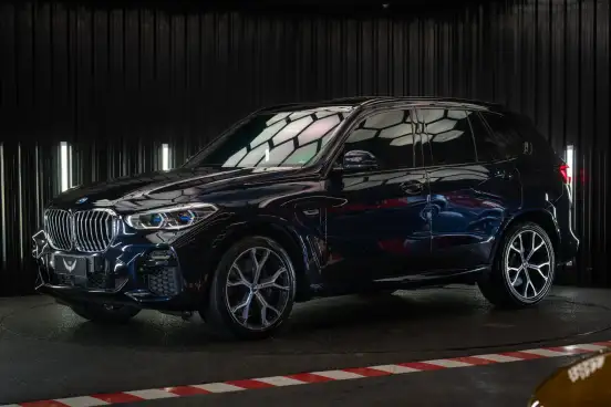BMW-X5-2022