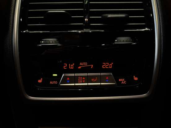 BMW-X6-3.0 TWINPOWER GASOLINA XDRIVE40I M SPORT AUTOMÁTICO BMW-X6-2024