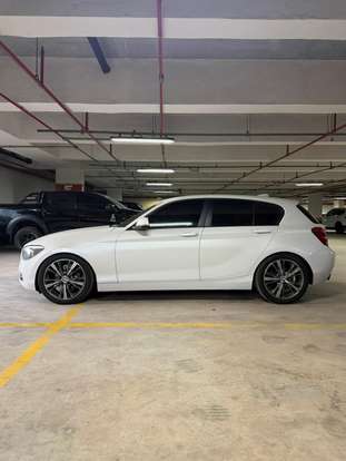 BMW-118i-2013