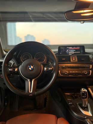 BMW-118i-2013