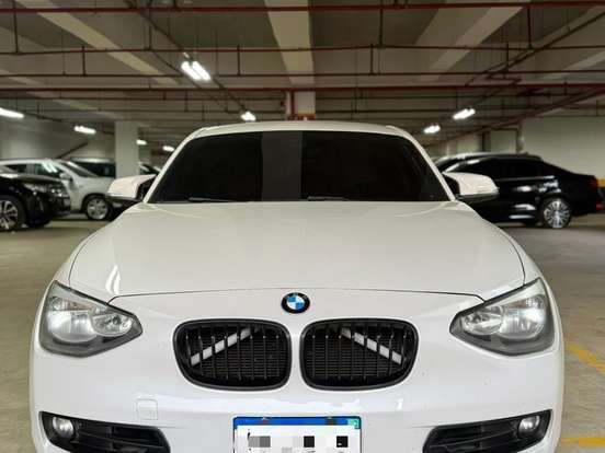 BMW-118i-1.6 FULL 16V TURBO GASOLINA 4P AUTOMÁTICO BMW-118i-2013