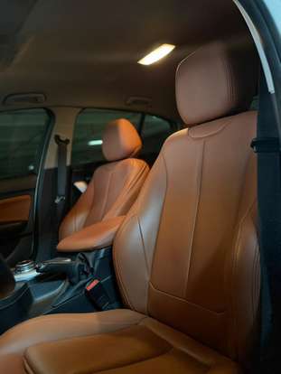 BMW-118i-2013