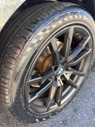 BMW-320i-2020
