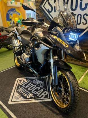 BMW-R 1200 GS ADVENTURE PREMIUM + EXCLUSIVE-2018