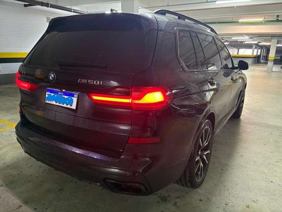 BMW-X7-4.4 V8 GASOLINA M50i STEPTRONIC BMW-X7-2020