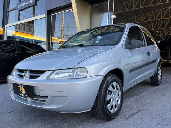 CHEVROLET-CELTA-2004
