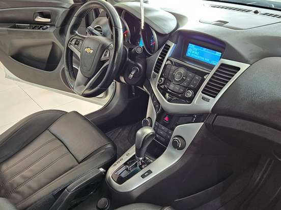 CHEVROLET-CRUZE-1.8 LT 16V FLEX 4P AUTOMÁTICO CHEVROLET-CRUZE-2015