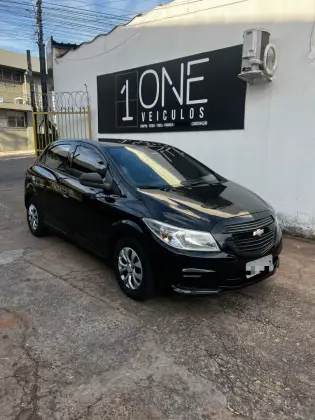 CHEVROLET ONIX 1.0 MPFI JOY 8V FLEX 4P MANUAL CHEVROLET ONIX 1.0 MPFI JOY 8V FLEX 4P MANUAL