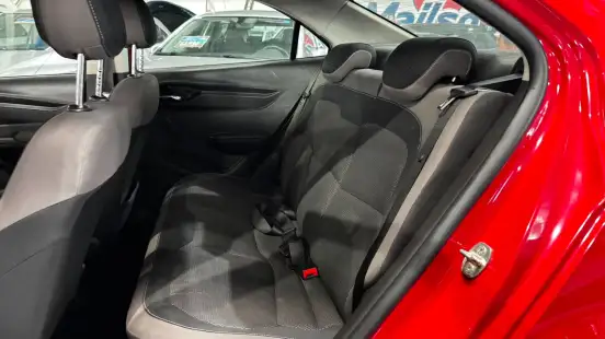 CHEVROLET-PRISMA-2015