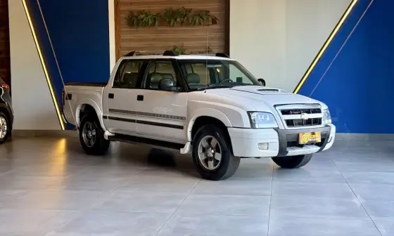 CHEVROLET S10 2.4 MPFI EXECUTIVE 4X2 CD 8V FLEX 4P MANUAL CHEVROLET S10 2.4 MPFI EXECUTIVE 4X2 CD 8V FLEX 4P MANUAL
