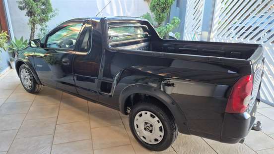 CHEVROLET-MONTANA-2009