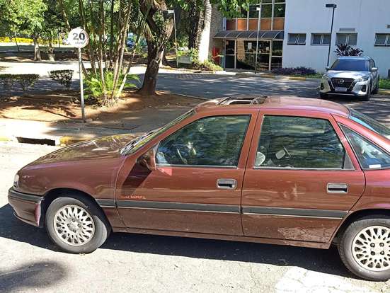 CHEVROLET-VECTRA-1993